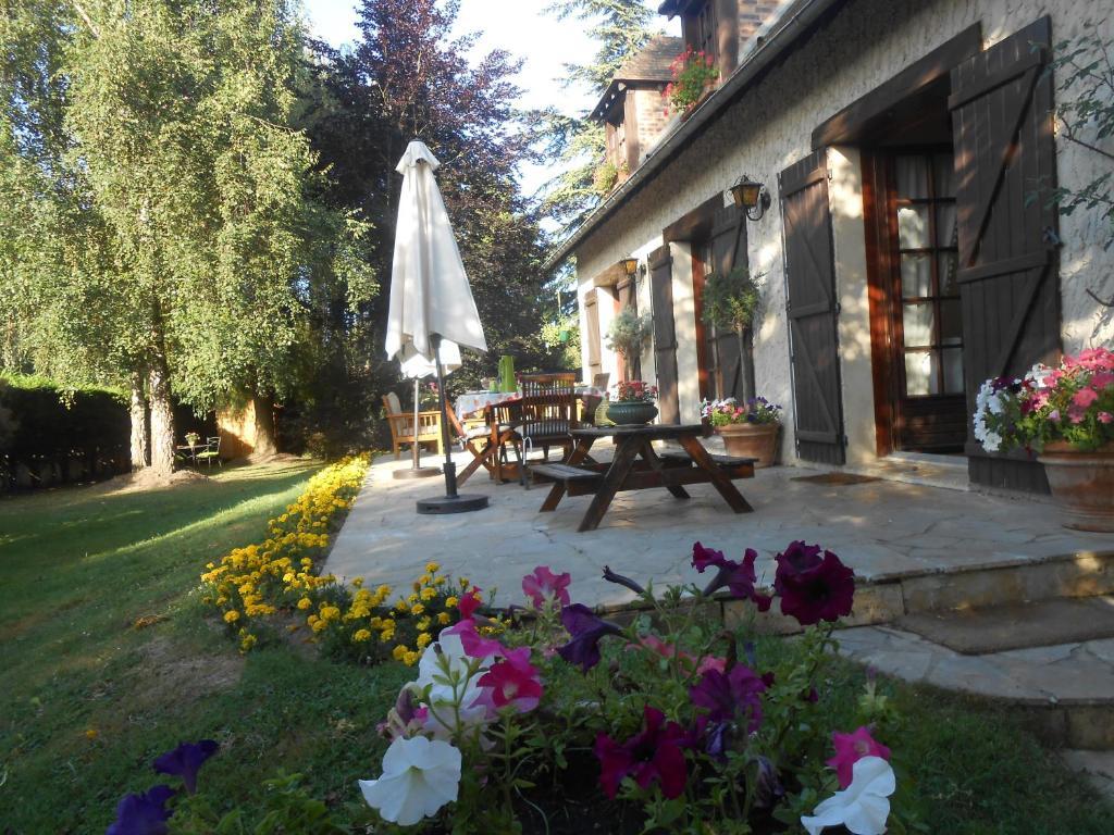 Вилла Aux Marguerites Sainte-Genevieve-les-Gasny Экстерьер фото